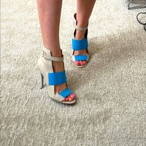 RACHEL Rachel Roy Leather Beige and Blue Heels 8.5